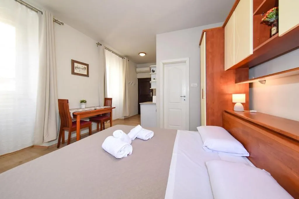 Apartment Zaratino  Zadar