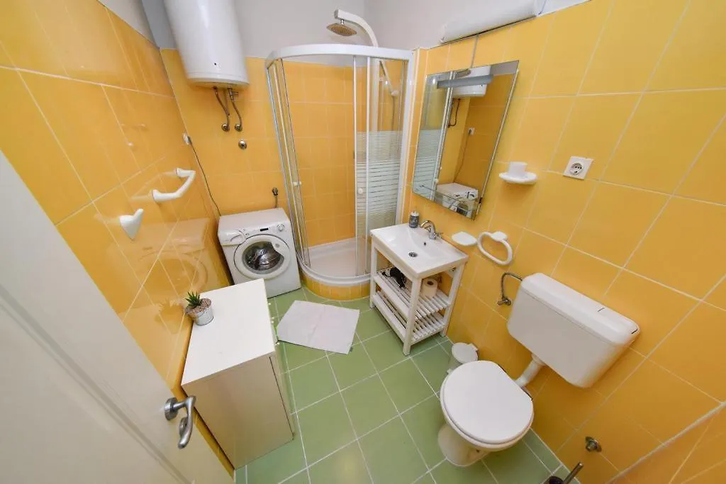 Apartment Zaratino